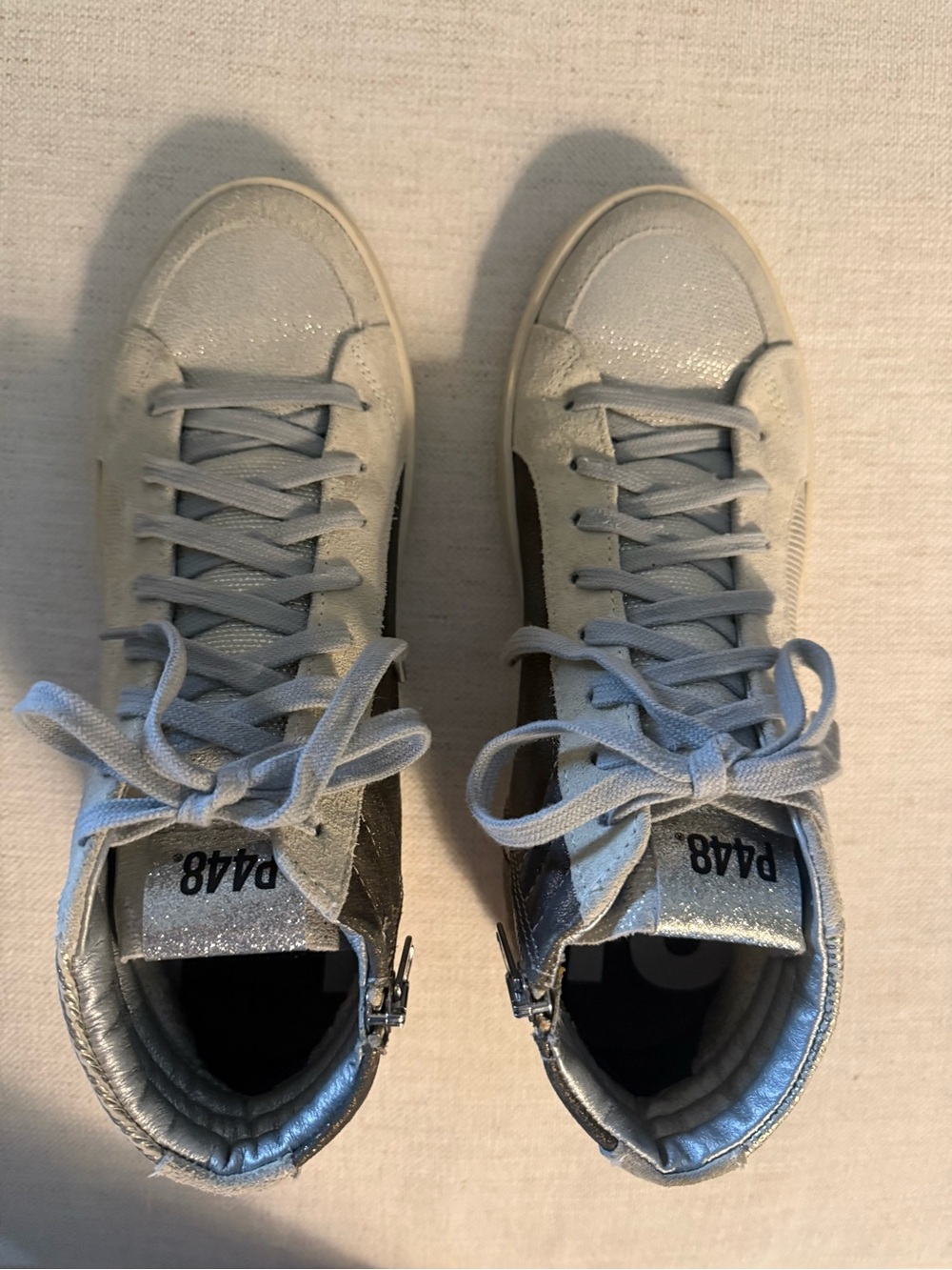 Like New P448 Women’s High-Top Sneakers